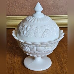 Westmoreland Milk Glass Grape Fruit Pedestal Compote Candy Trinket Dish w Lid